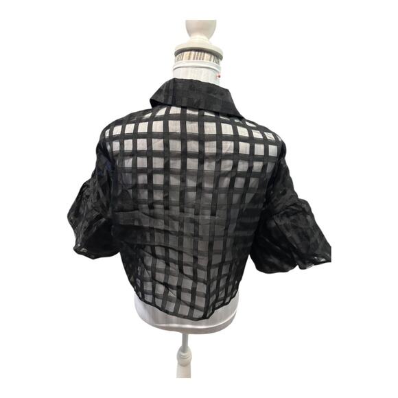 SHEIN Black Cropped Blouse Size 8/10 - Picture 2 of 3